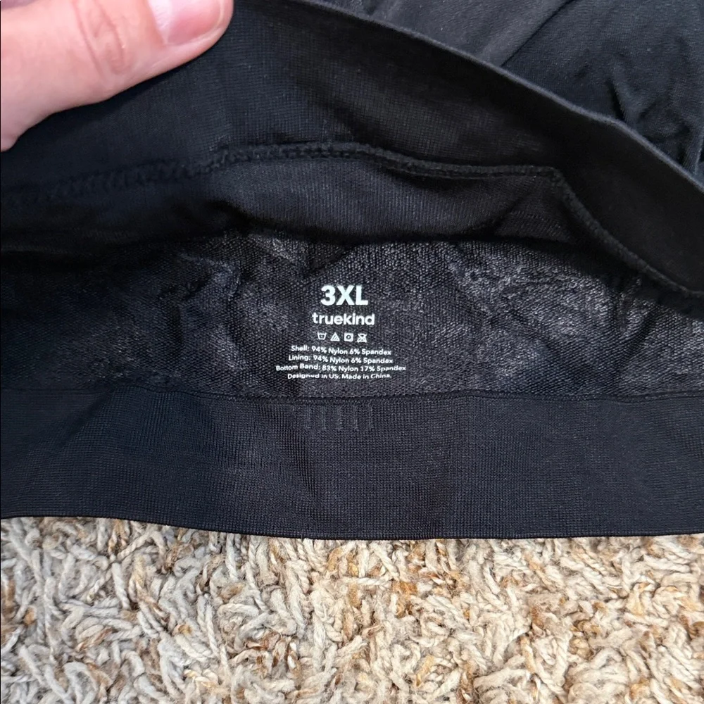 NWT Shapermint Truekind® Everyday Throw-on
Wireless Bralette Black - Picture 7 of 10